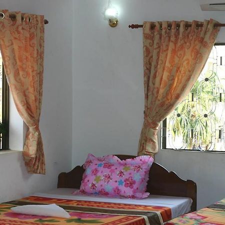Angkor Ruby Guesthouse Сиемрип Экстерьер фото